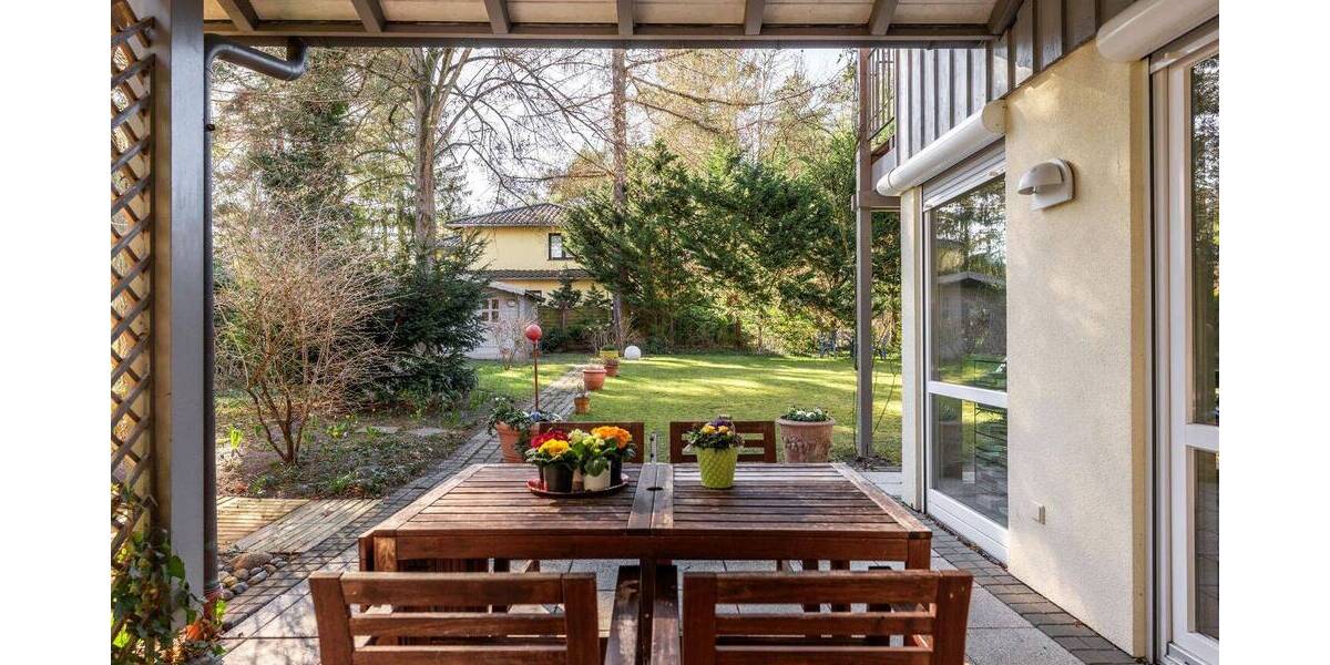Einfamilienhaus Potsdam Groß Glienicke - 5 Zimmer, 220 m&sup2;, 3.600&euro; | Angebot:26876624