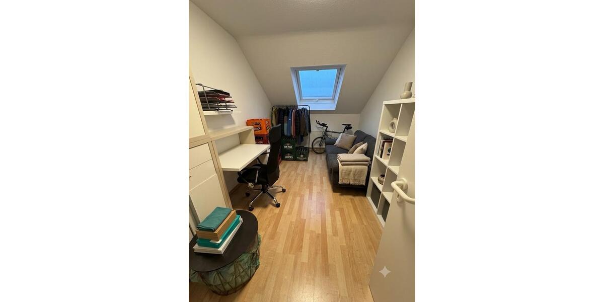 Dachgeschoßwohnung Überherrn - 4 Zimmer, 86 m&sup2;, 230.000&euro; | Angebot:27118242
