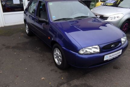 Ford Fiesta 14.329 km 3.995 &euro; Bad Honnef 53604