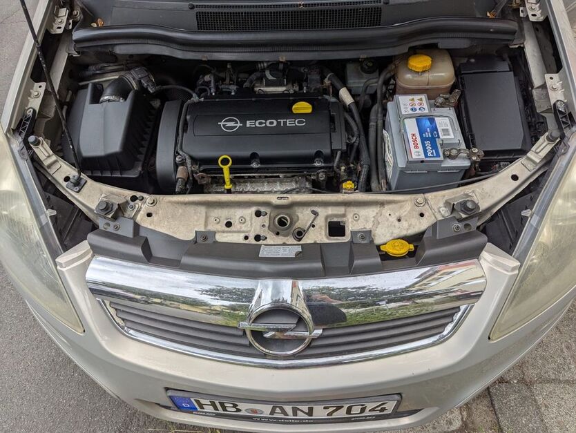 Opel Zafira 177.500 km 2.500 € Bremen 28215