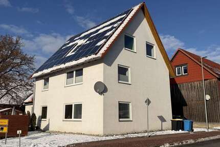 Haus zum Kaufen in Schwiegershausen 239.000 € 203 m² 8 zimmer