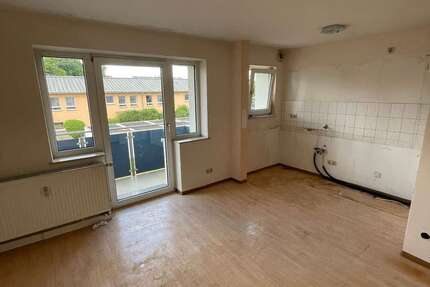 Wohnung Neutraubling Gärtnersiedlung - 3 Zimmer, 56 m&sup2;, 472&euro; | Angebot:26971790