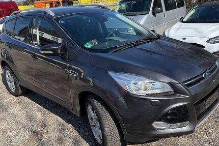 Ford Kuga 129.541 km 10.800 &euro; Bodenkirchen 84155