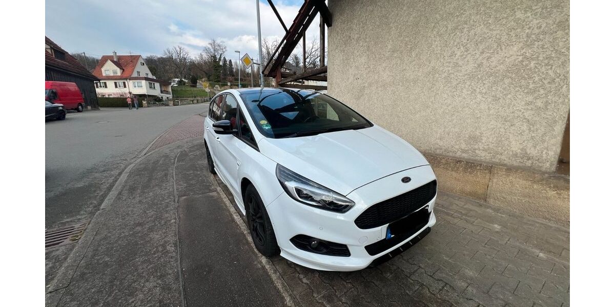 Ford S-Max 161.063 km 17.200 &euro; Wannweil 72827