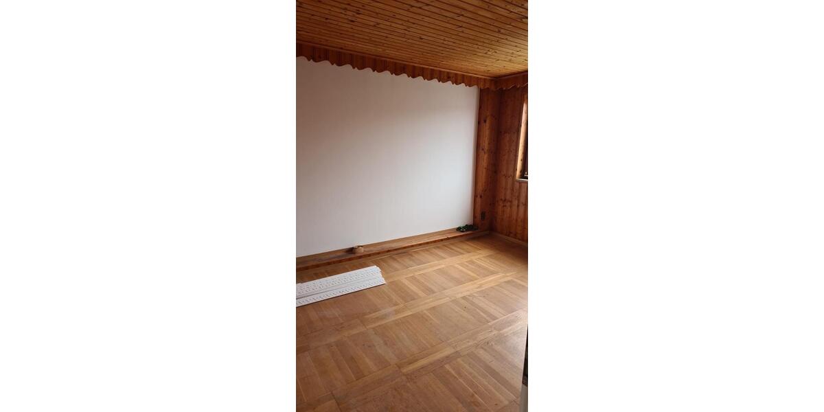 Einfamilienhaus Arzberg - 3 Zimmer, 120 m&sup2;, 34.900&euro; | Angebot:27022968