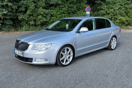 Skoda Superb 167.000 km 9.999 &euro; Lauf an der pegnitz 91207