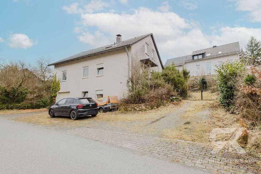 Haus zum Kaufen in Pressath 169.000 € 74 m²