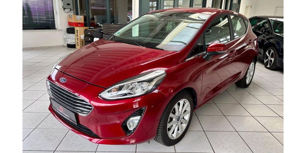 Ford Fiesta 12.200 km 12.599 &euro; Buxtehude 21614