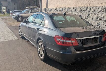 Mercedes-Benz 250 231.000 km 6.950 &euro; Sigmaringendorf 72517