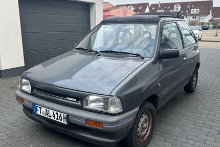 Mazda 121 55.000 km 3.950 &euro; Offenbach an der Queich 76877