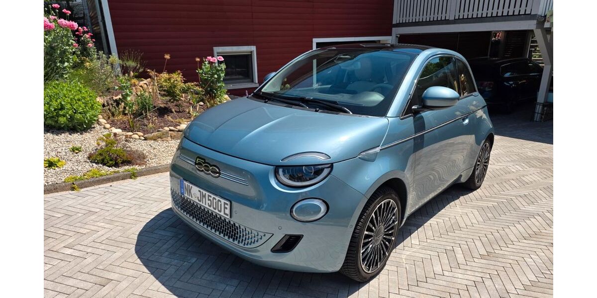 Fiat 500e 26.000 km 17.999 &euro; Neunkirchen 66540