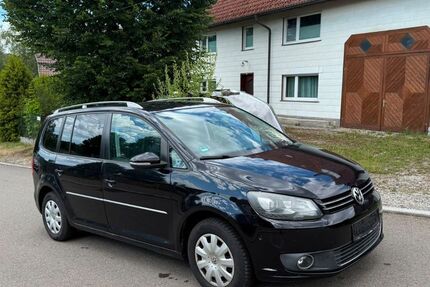 VW Touran 267.000 km 2.199 &euro; Dunningen 78655