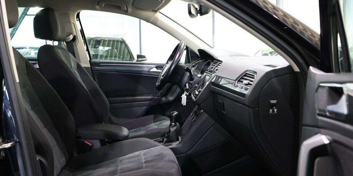 VW Tiguan 2.0 TDI HIGHLINE / LED, ACC+LANE, AHK 141.000 km 18.111 &euro; Hamm 59077