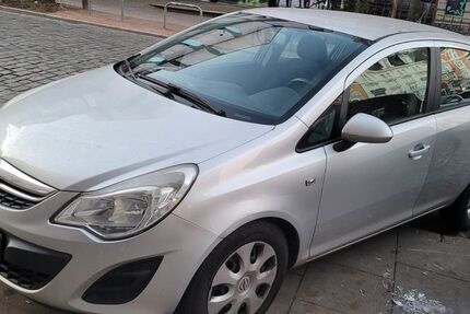 Opel Corsa 99.000 km 4.200 &euro; Hamburg 22769