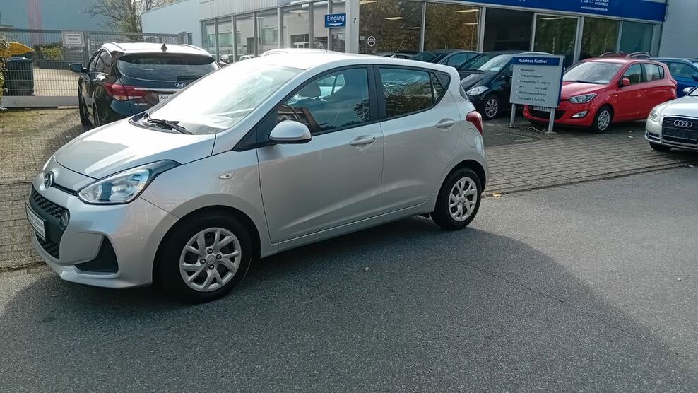 Hyundai i10 69.750 km 8.950 € Duisburg 47269