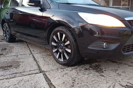 Ford Focus 118.000 km 5.399 &euro; Gera 07551