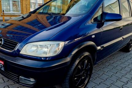Opel Zafira 215.200 km 2.990 € Leipzig 04328