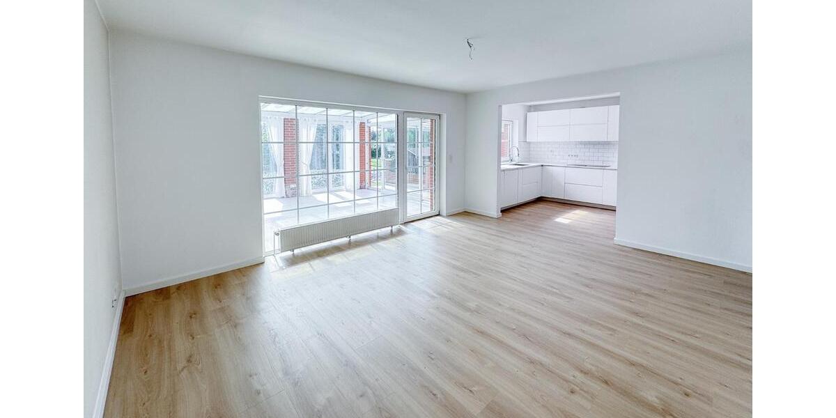 Charmante Mehrfamilien-Doppelhaushälfte mit Keller | Saniert 7 zimmer