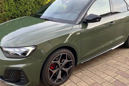 Audi A1 18.500 km 31.450 € Wolfsburg 38446