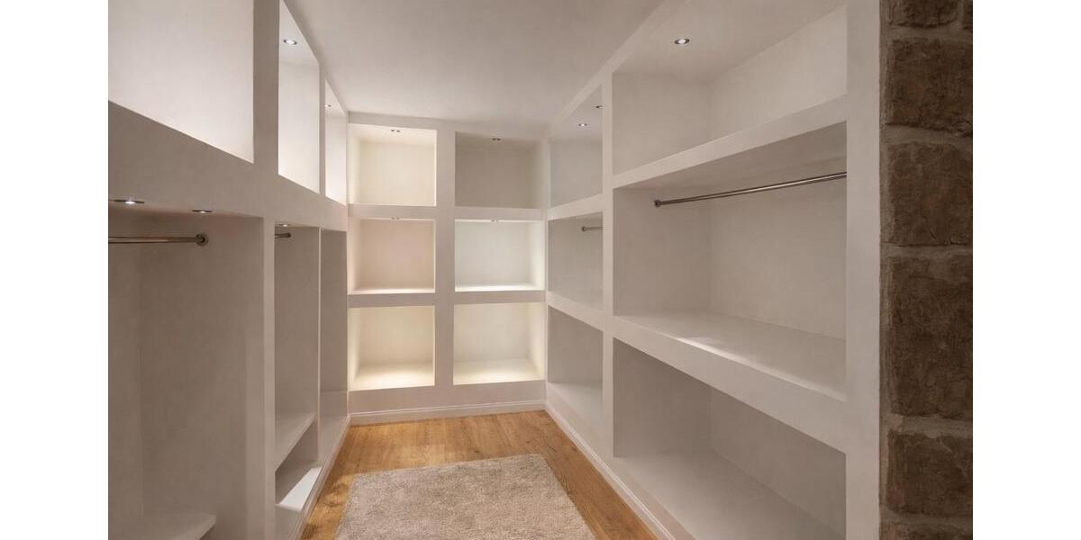 Einfamilienhaus Essen Stadtbezirk IX - 7 Zimmer, 307 m&sup2;, 300&euro; | Angebot:25396674