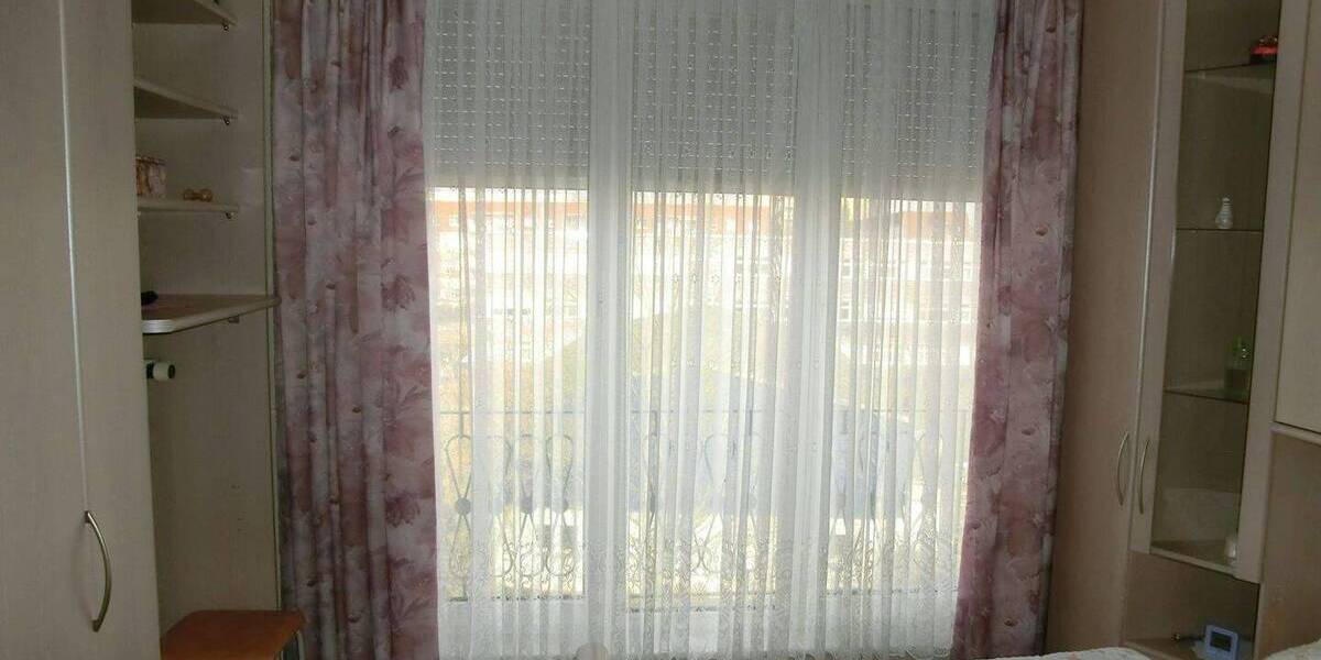 Etagenwohnung Hoyerswerda - 3 Zimmer, 77 m&sup2;, 79.000&euro; | Angebot:25986169