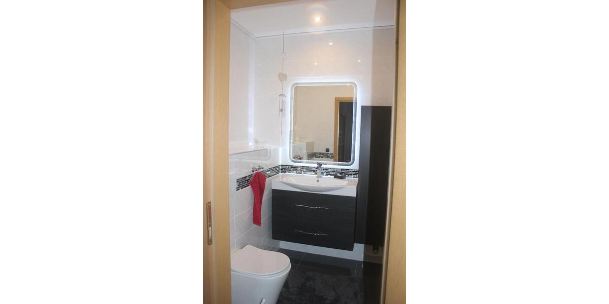 Erdgeschoßwohnung Gelsenkirchen Erle - 4 Zimmer, 120 m&sup2;, 240.000&euro; | Angebot:26020590