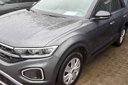 VW T-Roc 129.200 km 18.650 &euro; Bremen 28307
