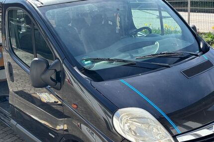 Opel Vivaro 274.000 km 7.200 &euro; Marklkofen/Freinberg 84163