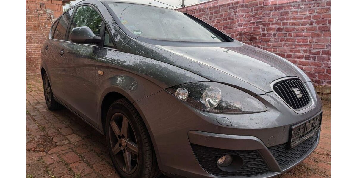 Seat Altea 235.647 km 2.190 &euro; Chemnitz 09116