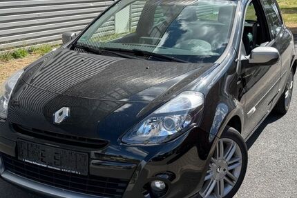 Renault Clio 155.000 km 4.999 &euro; Frankfurt am Main 65933
