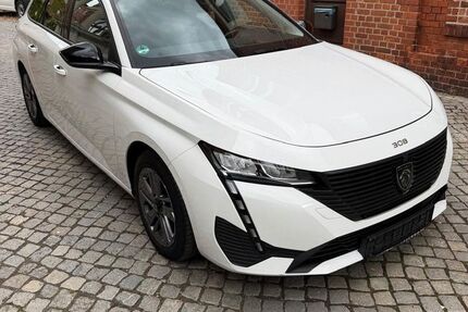 Peugeot 308 138.600 km 11.900 &euro; Rathenow 14712