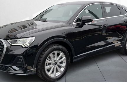 Audi Q3 22.469 km 36.890 &euro; Dresden 01067