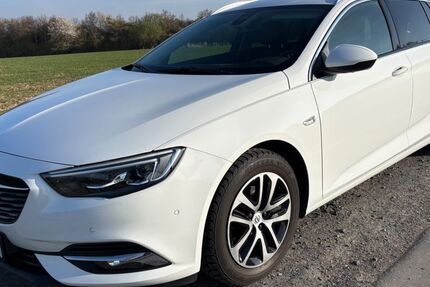 Opel Insignia 54.000 km 15.490 &euro; Dresden 01156