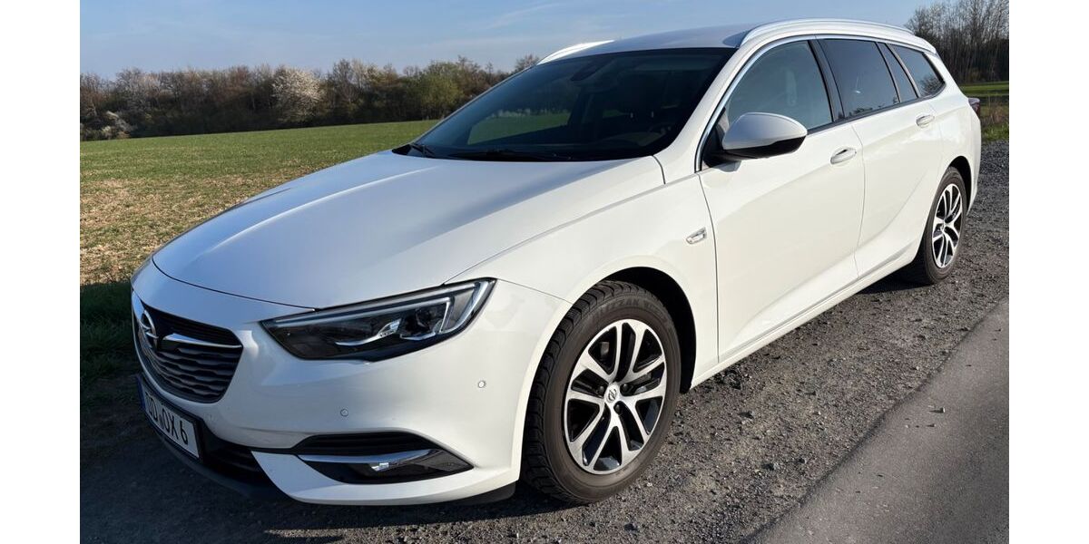 Opel Insignia 54.000 km 15.490 &euro; Dresden 01156