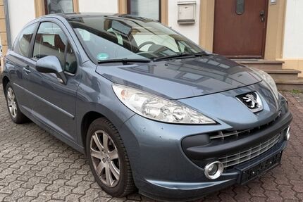 Peugeot 207 129.000 km 5.799 &euro; Saarlouis 66740
