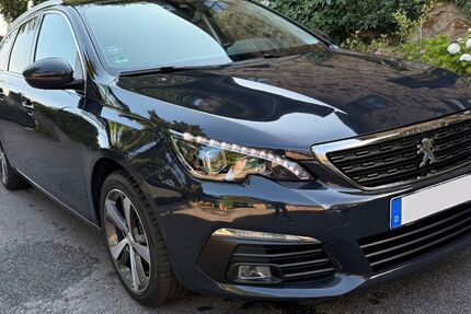 Peugeot 308 155.000 km 10.400 &euro; Aachen 52076