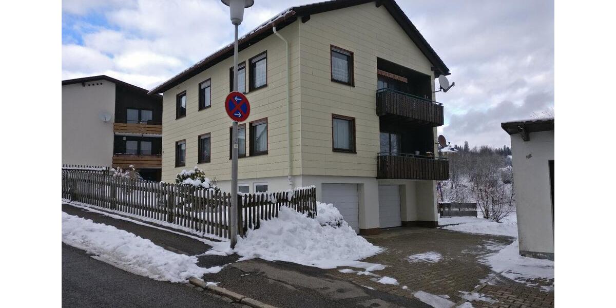 Etagenwohnung Furtwangen im Schwarzwald - 4 Zimmer, 90 m&sup2;, 770&euro; | Angebot:26223611