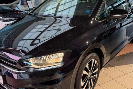 VW Golf Sportsvan 56.000 km 18.900 &euro; Gladenbach 35075