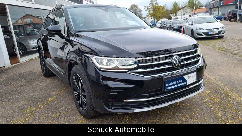 VW Tiguan 124.400 km 24.999 &euro; Altdorf (Landkreis Böblingen) 71155