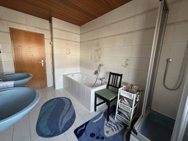 Reihenmittelhaus Ansbach - 6 Zimmer, 122 m&sup2;, 199.000&euro; | Angebot:26027765