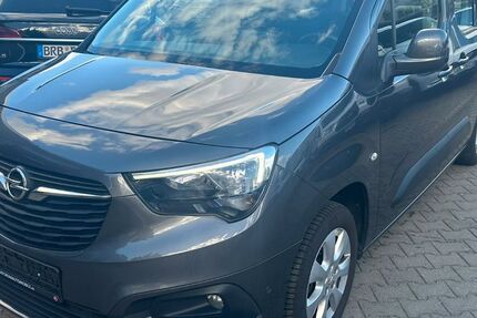 Opel Combo 140.000 km 8.900 &euro; Berlin 12057