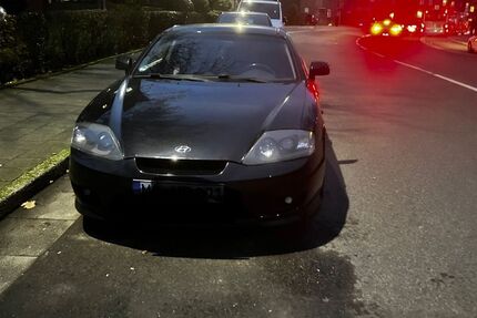 Hyundai Coupe 224.015 km 2.400 &euro; Moers 47443