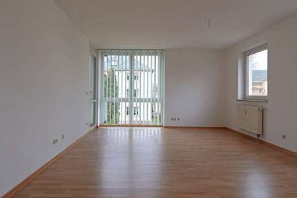 Wohnung zum Mieten in Zwönitz 510 € 73 m² 2.5 zimmer