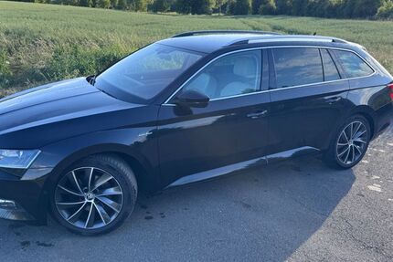 Skoda Superb 176.400 km 14.200 &euro; Leinefelde-Worbis 37339