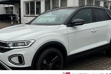 VW T-Roc 4.500 km 31.940 € Puchheim 82178