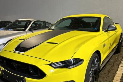 Ford Mustang 49.406 km 43.895 € Herford 32052