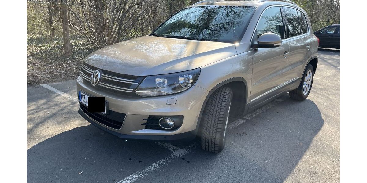 VW Tiguan 222.783 km 8.900 &euro; Mainz 55124