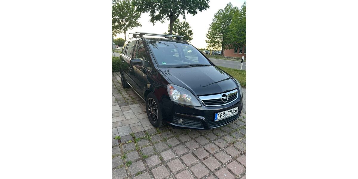 Opel Zafira 204.000 km 3.100 &euro; Fürstenfeldbruck 82256