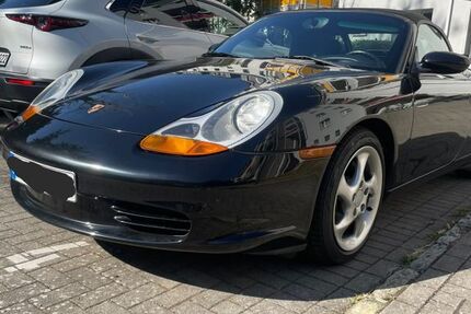Porsche Boxster 189.000 km 12.900 &euro; Aachen 52070