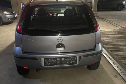 Opel Corsa 118.000 km 2.350 € Bonn 53123